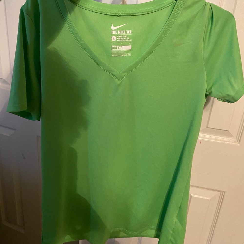 NIKE t-shirt